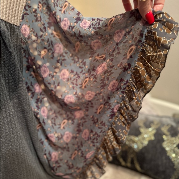 Super cute Umgee brand top! - Picture 2 of 7